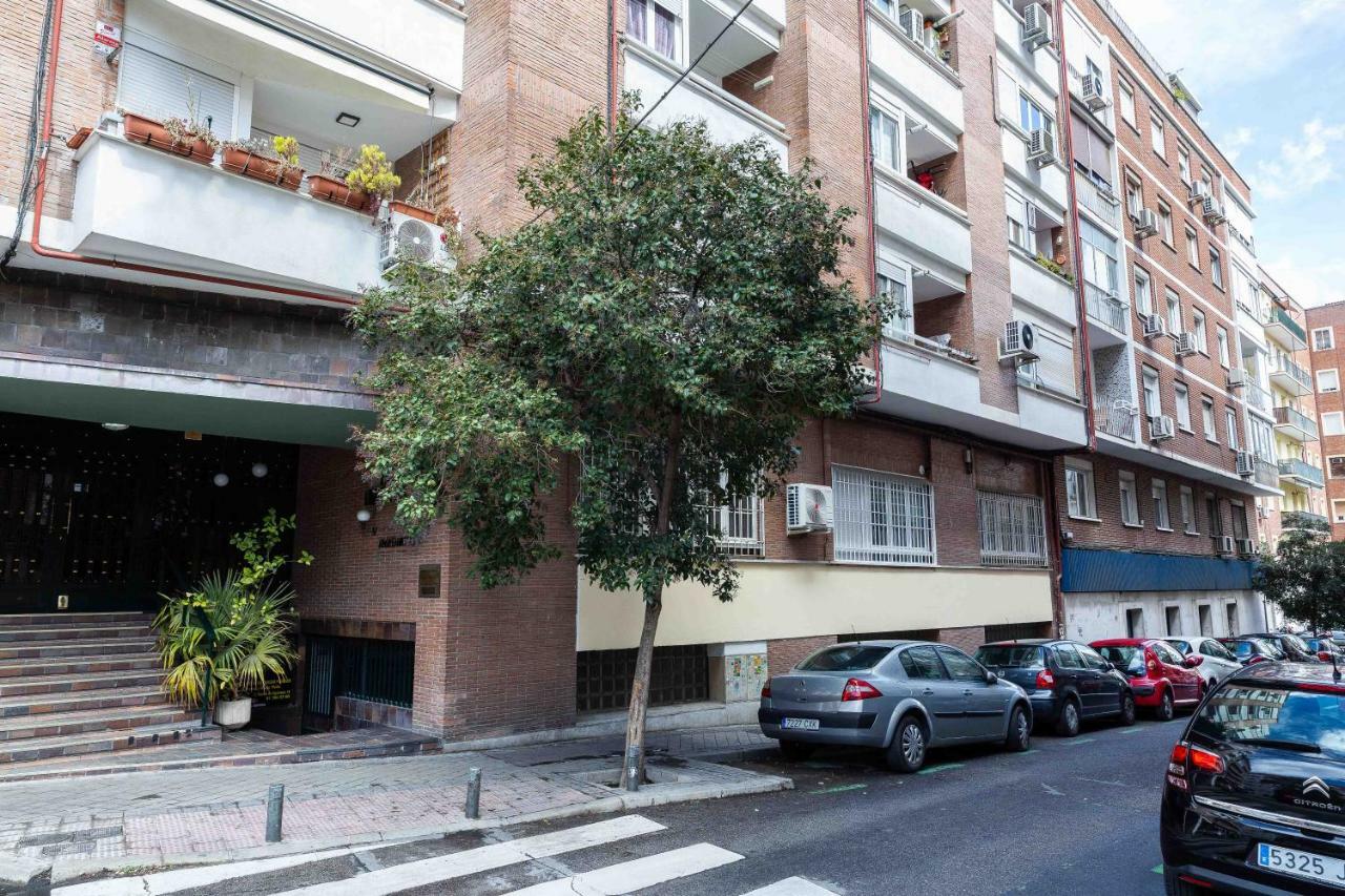 Apartamentos Duque Madrid Exterior foto